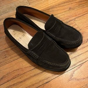 Tod’s Suede Driving Mocassin Loafer